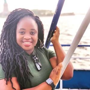 Meet your Posher, Philile